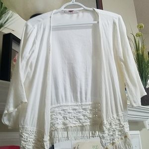 Red Camel Girls Cream Shawl